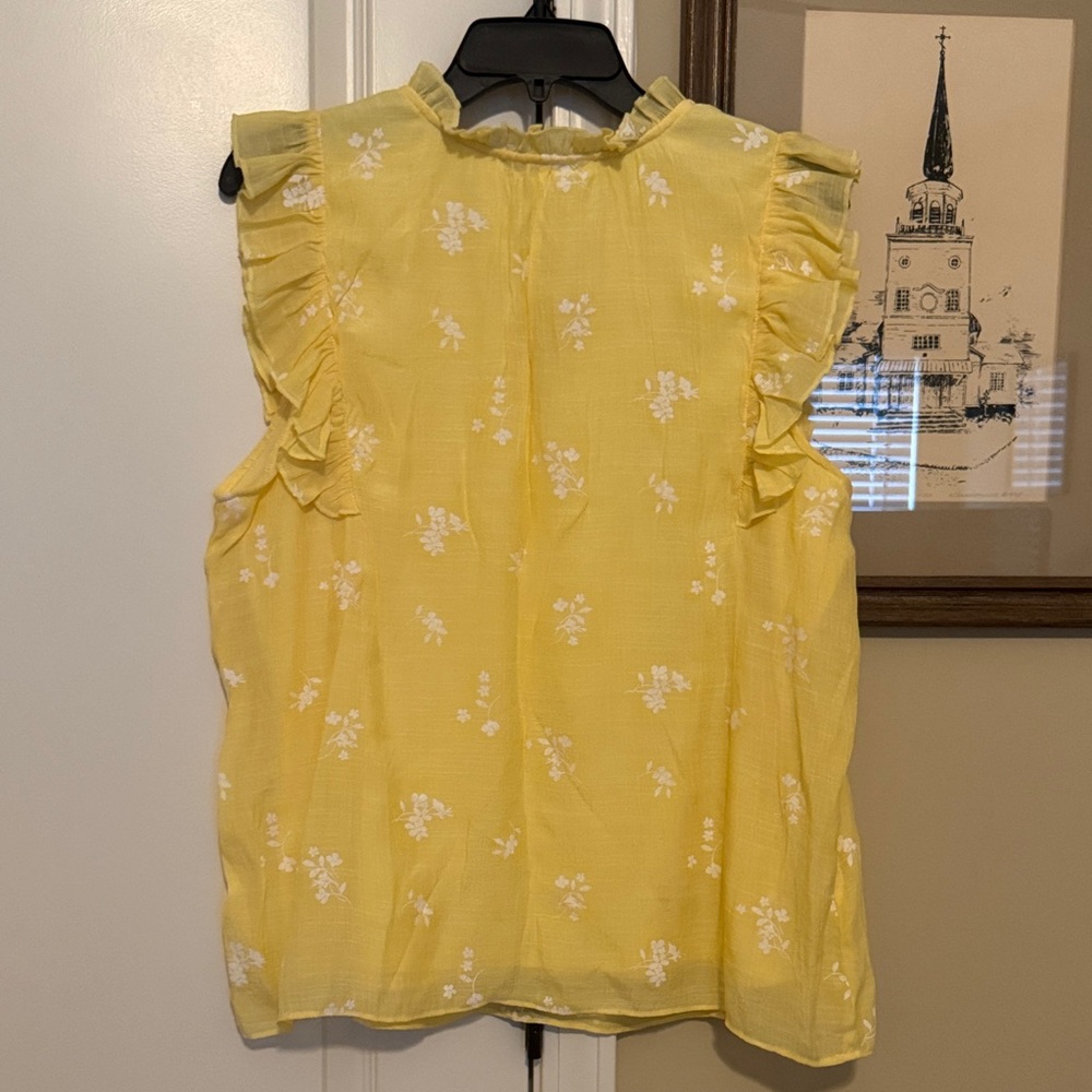 fever Yellow Floral Ruffle Sleeve Top Size L - Picture 2 of 3